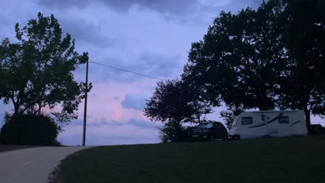 caravan-under-the-bule-evening-sky