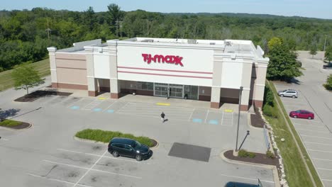 TJ-Maxx-Retail-Store---Fixed-Aerial-View