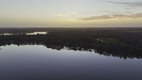 Evening-drone-flight-at-Lake-Quitman,-Texas