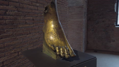 Roman-sculpture-of-bronze-foot-in-Roman-Forum-museum
