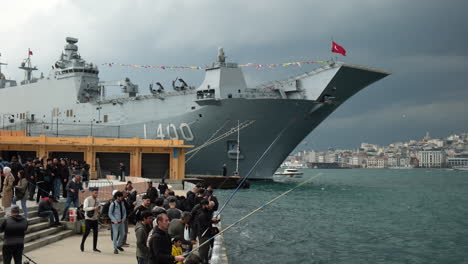 L400-is-the-new-Turkish-Navies-giant-drone-and-helicopter-carrier-ship-that-was-opened-public-on-the-Istanbul-Sarayburnu-coast