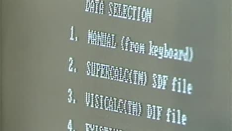 1980s-DOS-COMPUTER-SCREEN-PROMPT-MENU-COMMANDS