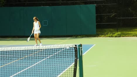 Paare-Spielen-Tennismatch-In-Portland,-Maine