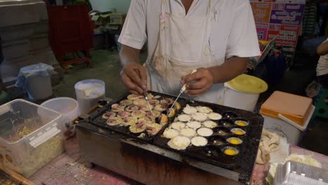 Tailandia-Mercado-Nocturno-Puesto-De-Comida-Callejera-Calamar-Pulpo-Sepia-Bola-Cocina
