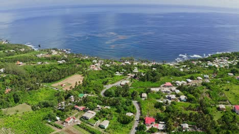 Establishing-shot-of-quaint-fishing-village-Bathsheba,-Barbados