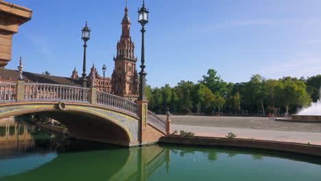 Static-shot-of-one-of-the-towers-of-Plaza-de-España,-Seville,-on-front-of-the-main-square