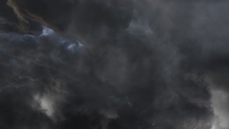 Episches-Gewitter,-Bewegende-Wolken-4k