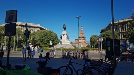 Monumento-a-Giuseppe-Garibaldi-near-Castello-Sforzesco-in-Milan,-Italy