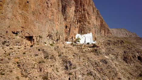 A-Visual-Journey-to-the-Panagia-Hozoviotissa-Monastery,-Greece,-Forward-Camera-Move