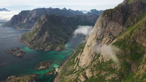 Cinematic-aerial-footage-of-Festvågtind,-Lofoten-Islands,-Norway