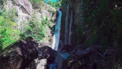 The-famous-Kalmtaler-Waterfall,-Passeier---Val-Passiria,-South-Tyrol,-Italy