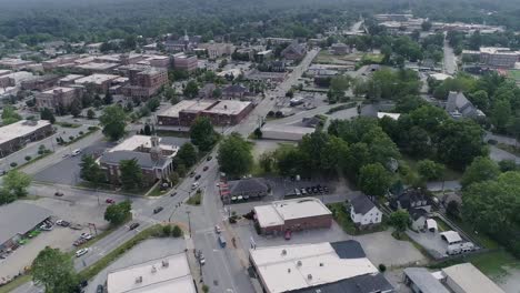 4K-Drone-Video-of-Downtown-Hendersonville,-NC-on-Beautiful-Summer-Day