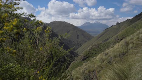 Discover-the-stunning-allure-of-the-Ecuadorian-Andes