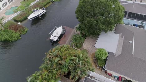 4K-Drohnenvideo-Von-Überschwemmungen,-Die-Durch-Die-Sturmflut-Des-Hurrikans-Idalia-In-St.-Petersburg-Verursacht-Wurden
