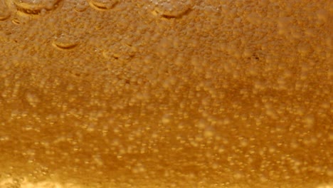 Getränk-Mit-Zischenden-Luftblasen