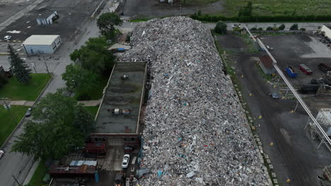 Aerial-view-of-montreal-recycling-plant