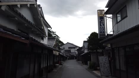Stadt-Sasayama-In-Tamba,-Historische-Stadt-Japans,-Alte-Häuser,-Vintage-Samurai-Architektur,-Gründungsaufnahme
