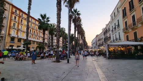 Palm-Trees-Alley-at-Corso-Vittorio-Emanuele-park-in-the-city-center-of-Bari-Puglia-Italy