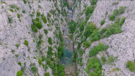 Almost-driedA-up-river-Cetina-in-Croatia,-concept-climate-change,-aerial-forward