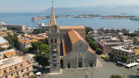 Cathedral-of-Messina-in-Sicily,-Italy