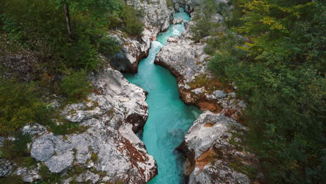 Soča-mountain-river-in-Triglav-National-Park-Slovenia,-Slovenian-alps