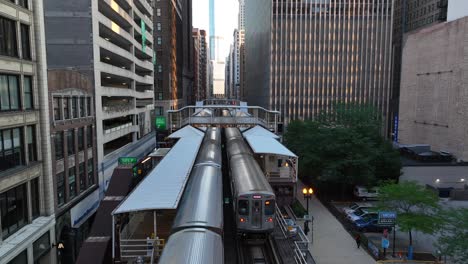 Chicago-public-elevated-trains