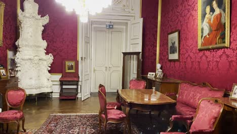 Interior-Del-Palacio-Imperial-De-Una-Antigua-Vivienda-De-La-Emperatriz-Sisi-Y-El-Emperador-Francisco-José.