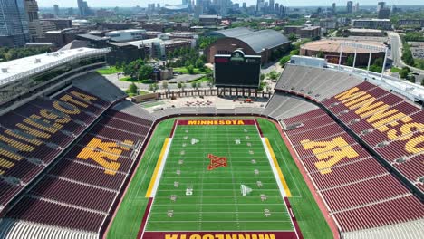 University-of-Minnesota-football-field,-Huntington-Bank-stadium
