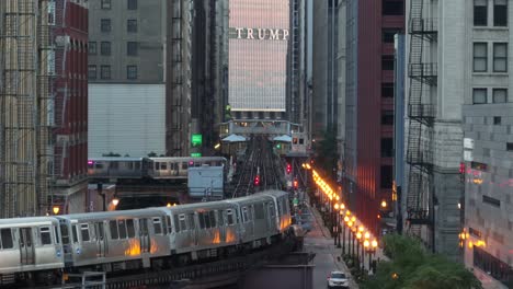 Chicago-trains
