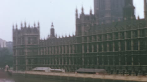 Old-historical-footage-of-Palace-of-Westminster,-London-1960’s,-handheld