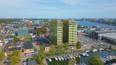 Circle-pan-to-right-of-Amsterdam-Noord-Holiday-Inn-Express-Hotel-in-Hamerkwartier-pt-1-of-2