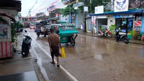 Buntes-Philippinisches-Dreiradtaxi-Auf-Den-Straßen-Von-Coron-Town-In-Palawan,-Philippinen,-Südostasien
