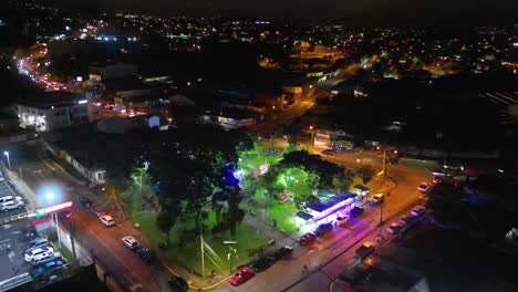 Drone-Disparado-Sobre-Pequeña-Feria-Municipal-En-Sabanilla-Costa-Rica