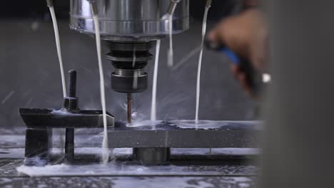 technology-and-craftsmanship-in-our-CNC-and-VMC-precision-machining-videos,-as-raw-materials-transform-into-masterpieces