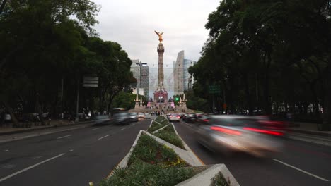 Angel-of-Independence-at-Mexico-City.-Time-lapse