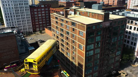 Aerial-view-toward-the-Bus-over-the-edge