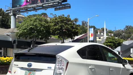 Sunset-Plaza-sign-on-Sunset-Blvd-in-Hollywood,-California---establishing-shot