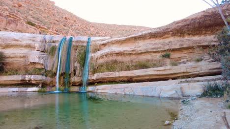 Una-Cascada-En-Medio-Del-Desierto-Del-Sahara-Argelia-Biskra