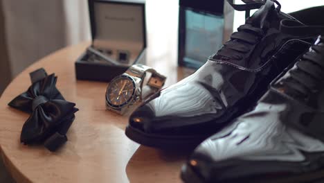 The-groom's-wedding-shoes