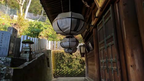walking-underneath-giant-lanterns-of-Nigatsu-do-Temple-of-Nara