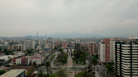Plaza-Nunoa-En-El-Horizonte-Del-Amanecer-Del-Domingo-Santiago-De-Chile