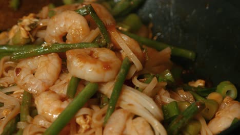 Pad-Thai-with-King-Prawns-and-Noodles-Cooking-in-Hot-Frying-Pan