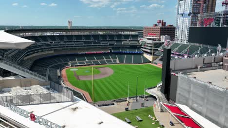 Target-Field-is-a-MLB-baseball-stadium-home-to-the-Minnesota-Twins-in-downtown-Minneapolis,-MN