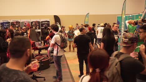 Shot-of-Crowd-at-Connecturday-Convention-in-Costa-Rica