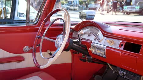 Classic-Car-Interior-1950's-Ford-Fairlane,-Car-Interior,-American-Muscle,-Classic-Car