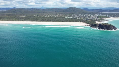 Aerial-View-Over-Cabarita-Beach-And-Norries-Head-In-Australia---drone-shot