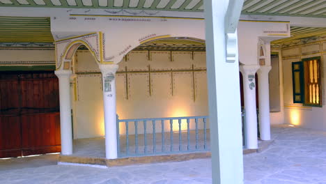 Interior-De-La-Mansión-Cakiraga-En-Birgi