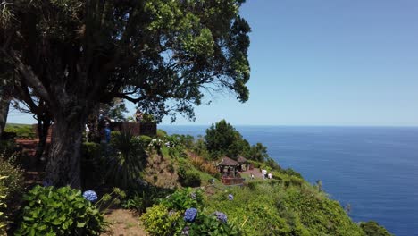 Blick-Vom-Aussichtspunkt-Miradouro-Da-Pont-Sossego,-Insel-San-Miguel,-Azoren,-Portugal