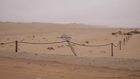 Ein-Naturschutzgebiet-In-Der-Namib-Wüste-In-Namibia