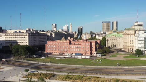 Aerial-view-of-Casa-Rosada-in-Buenos-Aires,-Argentina